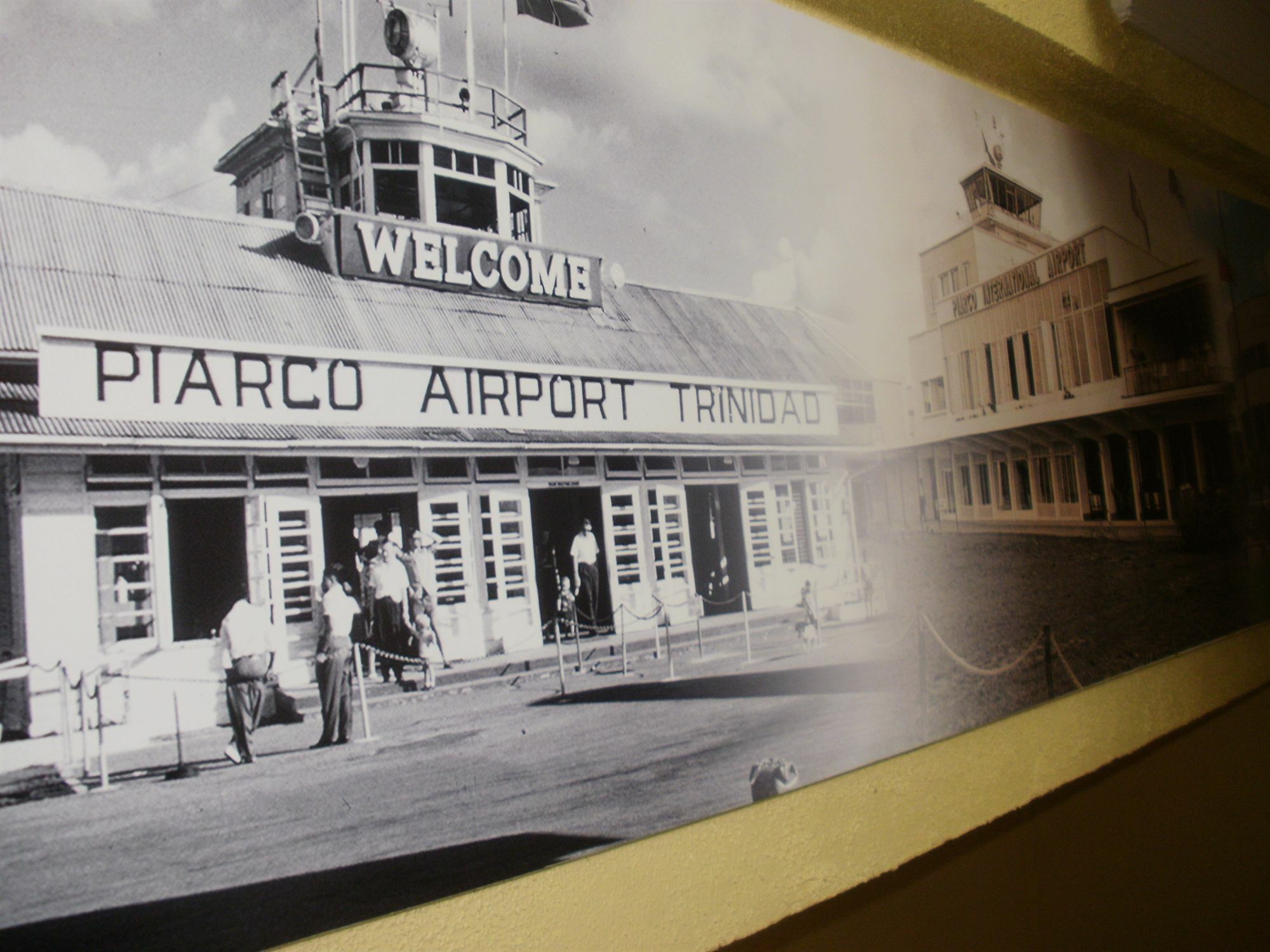 Inn Flight Suites Piarco Esterno foto